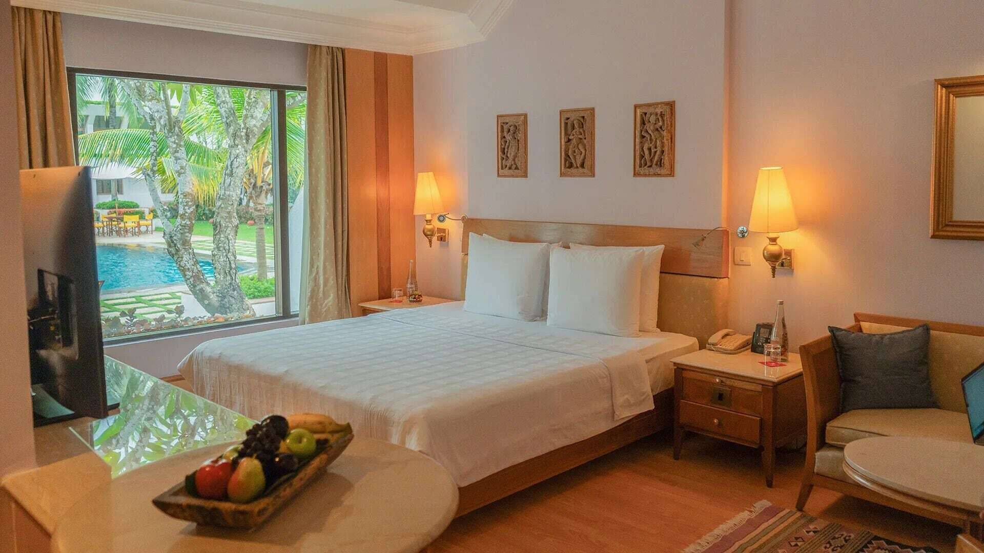 Minibar, in-room safe, desk, blackout curtains