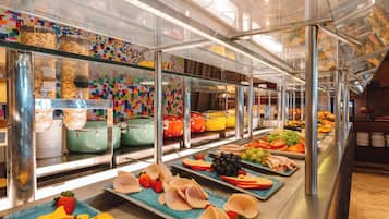 Petit déjeuner compris tous les jours