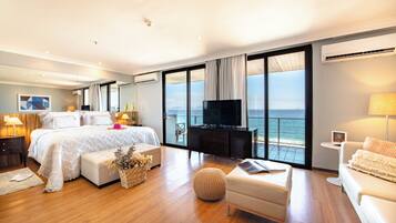 1 bedroom, minibar, in-room safe, desk