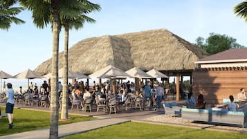 Breakfast, dinner served; southern cuisine, pool views