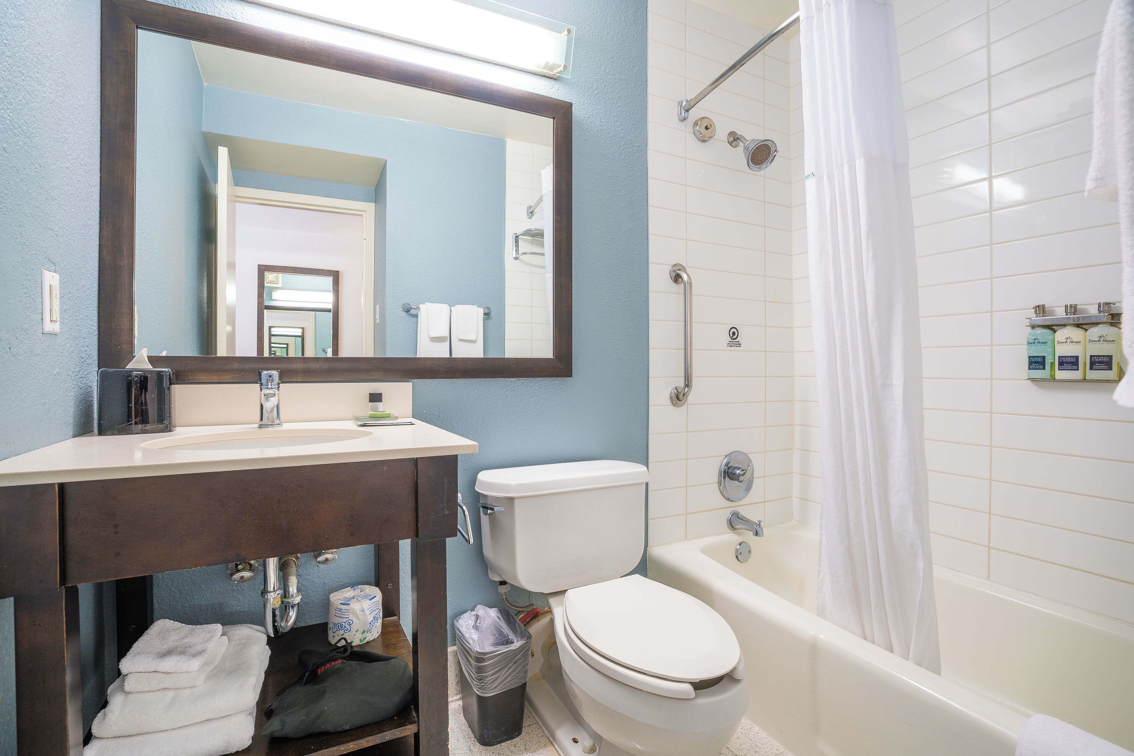 deluxe room, 1 king bed | bathroom | free toiletries, hair dryer, towels, soap