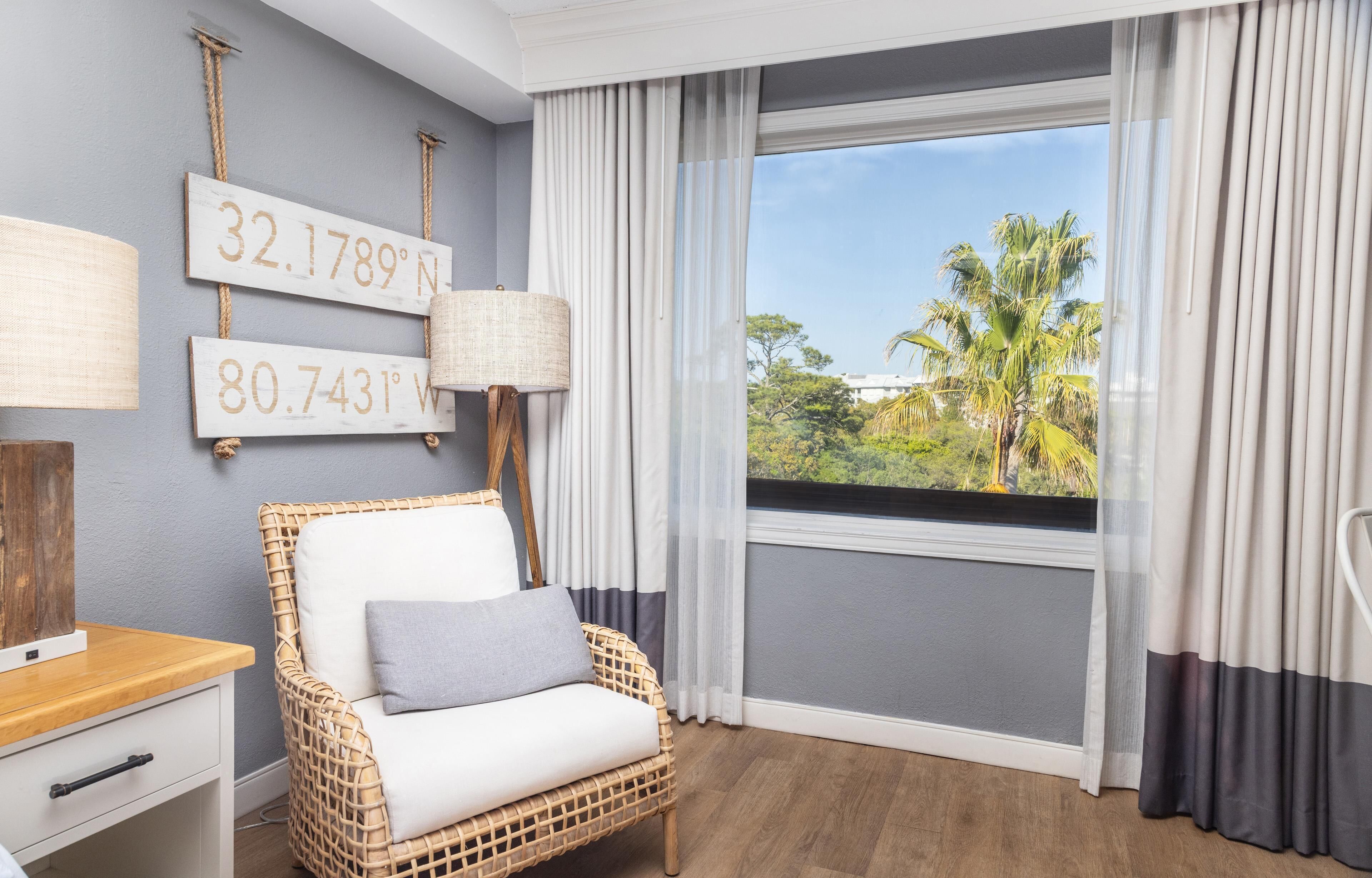 Habitación Premium, 1 cama King size | Ropa de cama de alta calidad y caja de seguridad en la habitación 