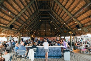 Beach bar - Beach House Resort Hilton Head (Hilton Head Island)