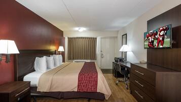Deluxe Room, 1 King Bed, Accessible, Non Smoking | In-room safe, desk, laptop workspace, blackout drapes