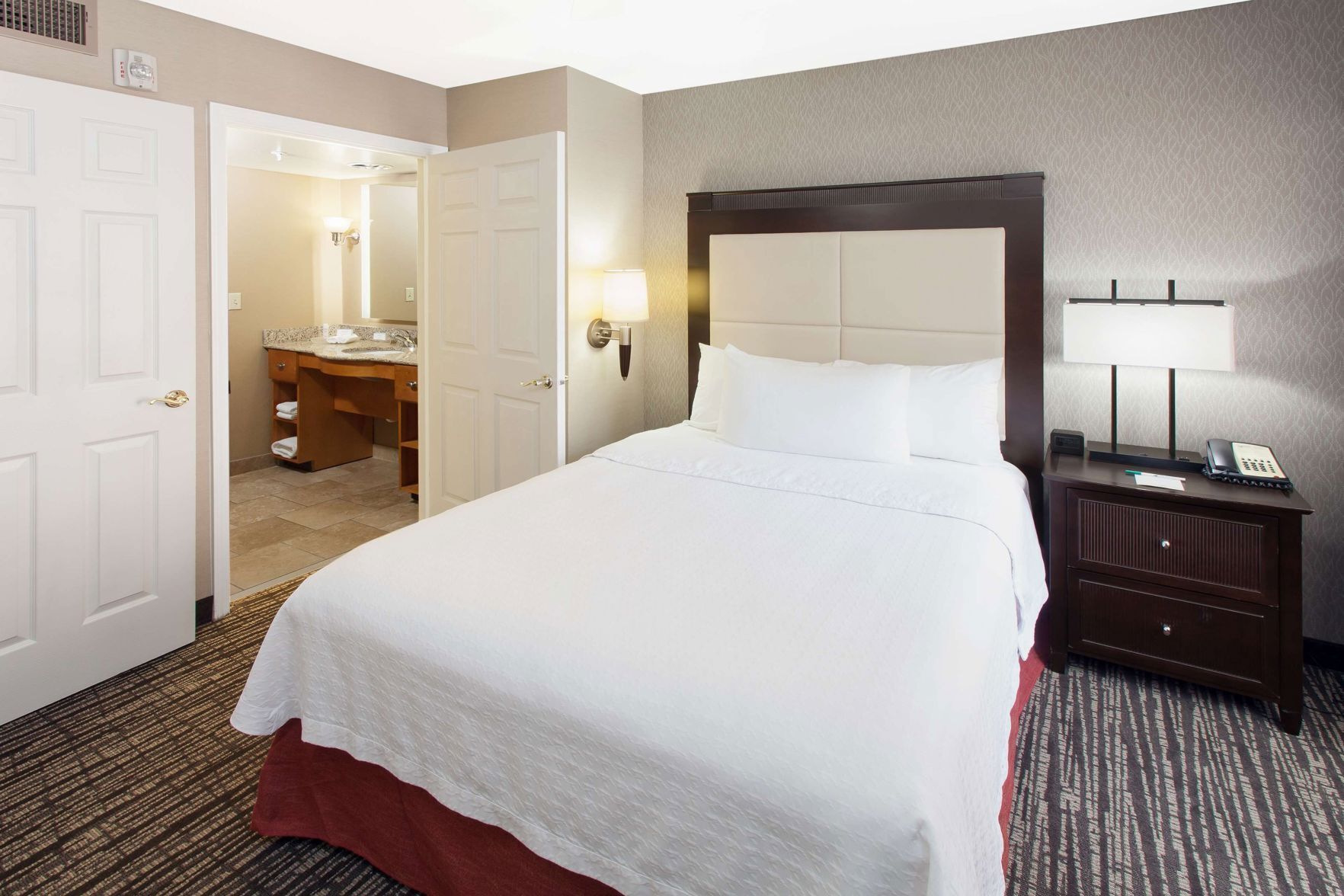 Egyptian cotton sheets, premium bedding, down duvets