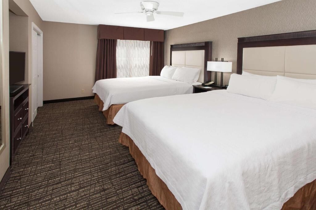 Egyptian cotton sheets, premium bedding, down duvets