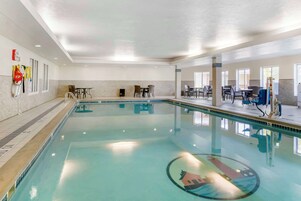 Una piscina techada