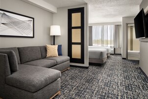 Standard Room, Multiple Beds (2 Double Beds with Sofa Bed) | Premium bedding, desk, laptop workspace, blackout drapes