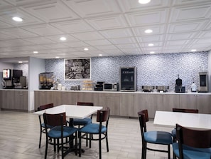 Esmorzar diari continental gratuït