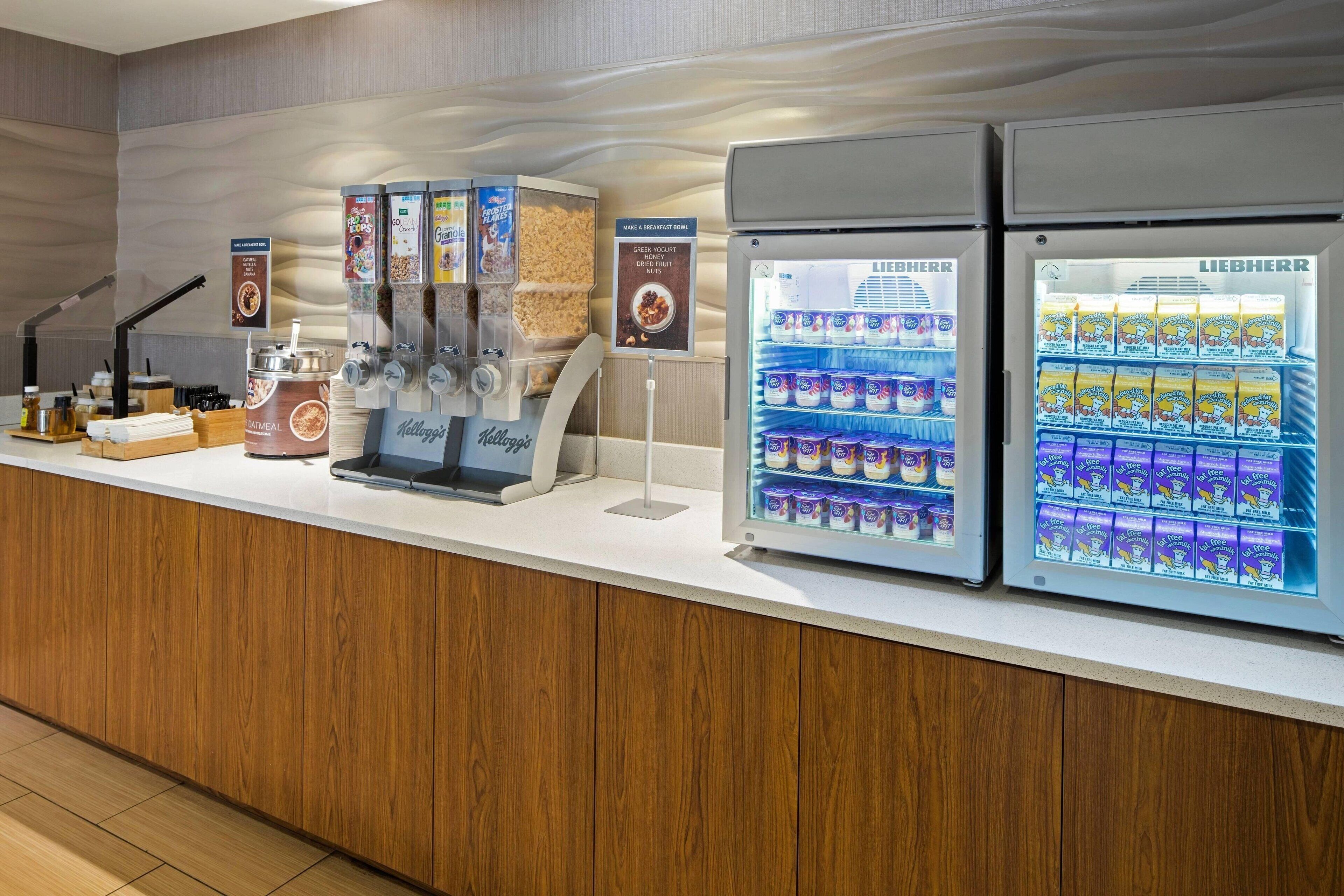 free daily continental breakfast