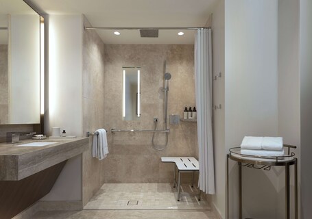 Park Hyatt Chicago - Image 94