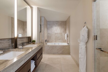 Park Hyatt Chicago - Image 48