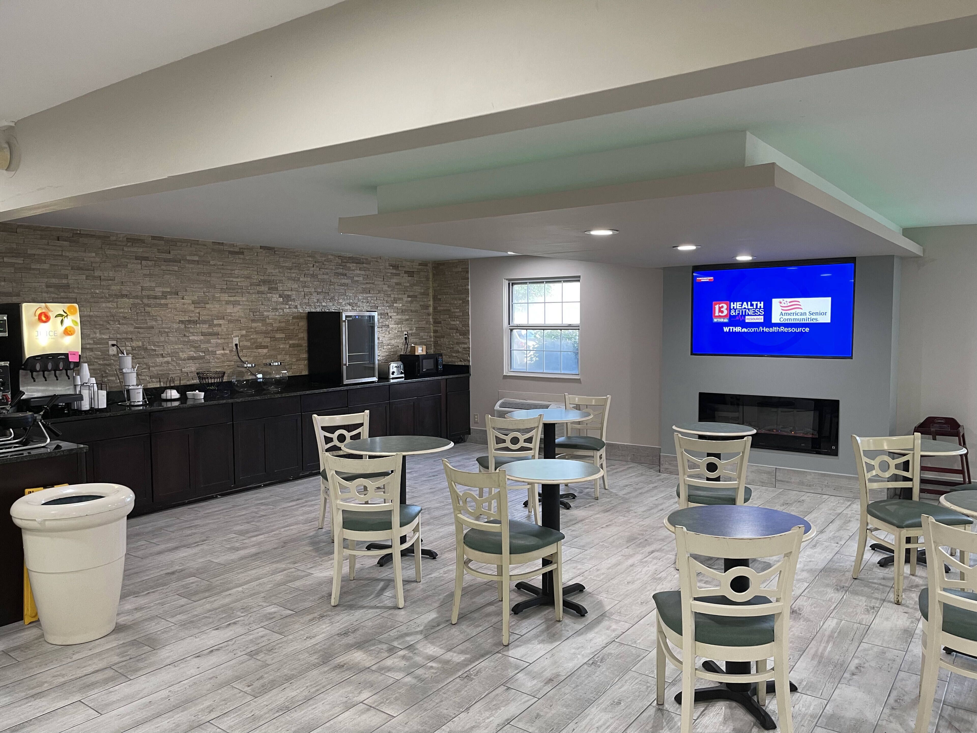 free daily continental breakfast