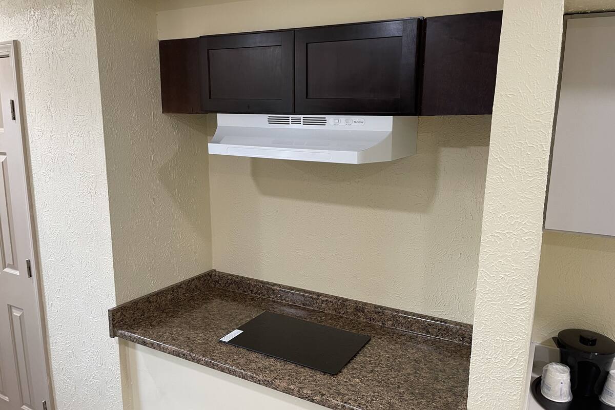 suite, 1 king bed, non smoking (efficiency) | private kitchen | fridge, microwave, coffee/tea maker