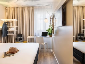 Chambre Double Standard, 1 lit double | Bureau, lits bébé (gratuits), Wi-Fi gratuit, draps fournis