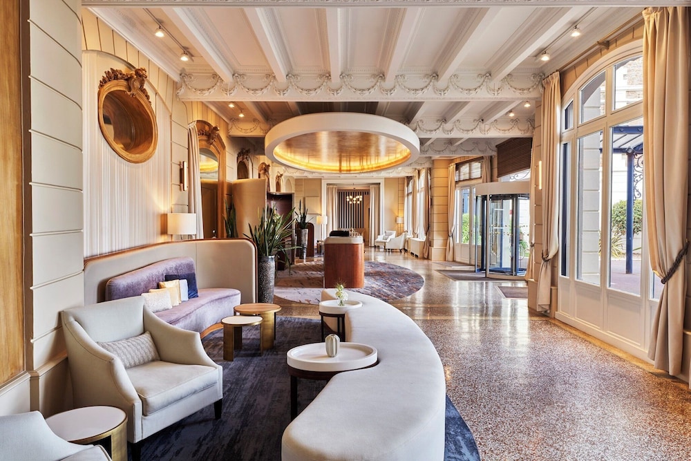 Le Grand Hôtel Dinard by null