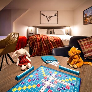 Executive Room, 1 Double Bed, Non Smoking | Hypo-allergenic bedding, in-room safe, iron/ironing board