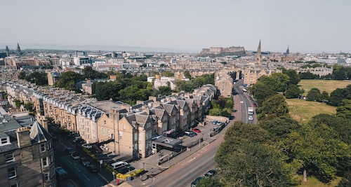 JA The Bruntsfield - Edinburgh