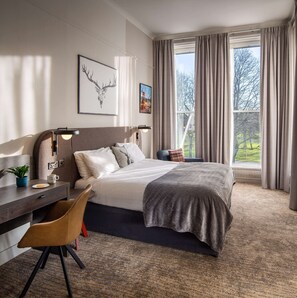 Superior Room, 1 Double Bed, Non Smoking | Hypo-allergenic bedding, in-room safe, iron/ironing board - JA The Bruntsfield - Edinburgh (Edinburgh)
