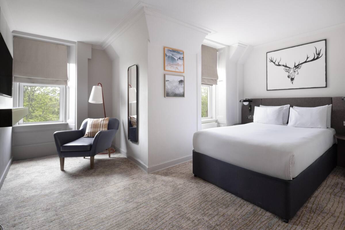 Comfort kamer, 1 tweepersoonsbed, niet-roken | Hypoallergeen beddengoed, een kluis op de kamer
