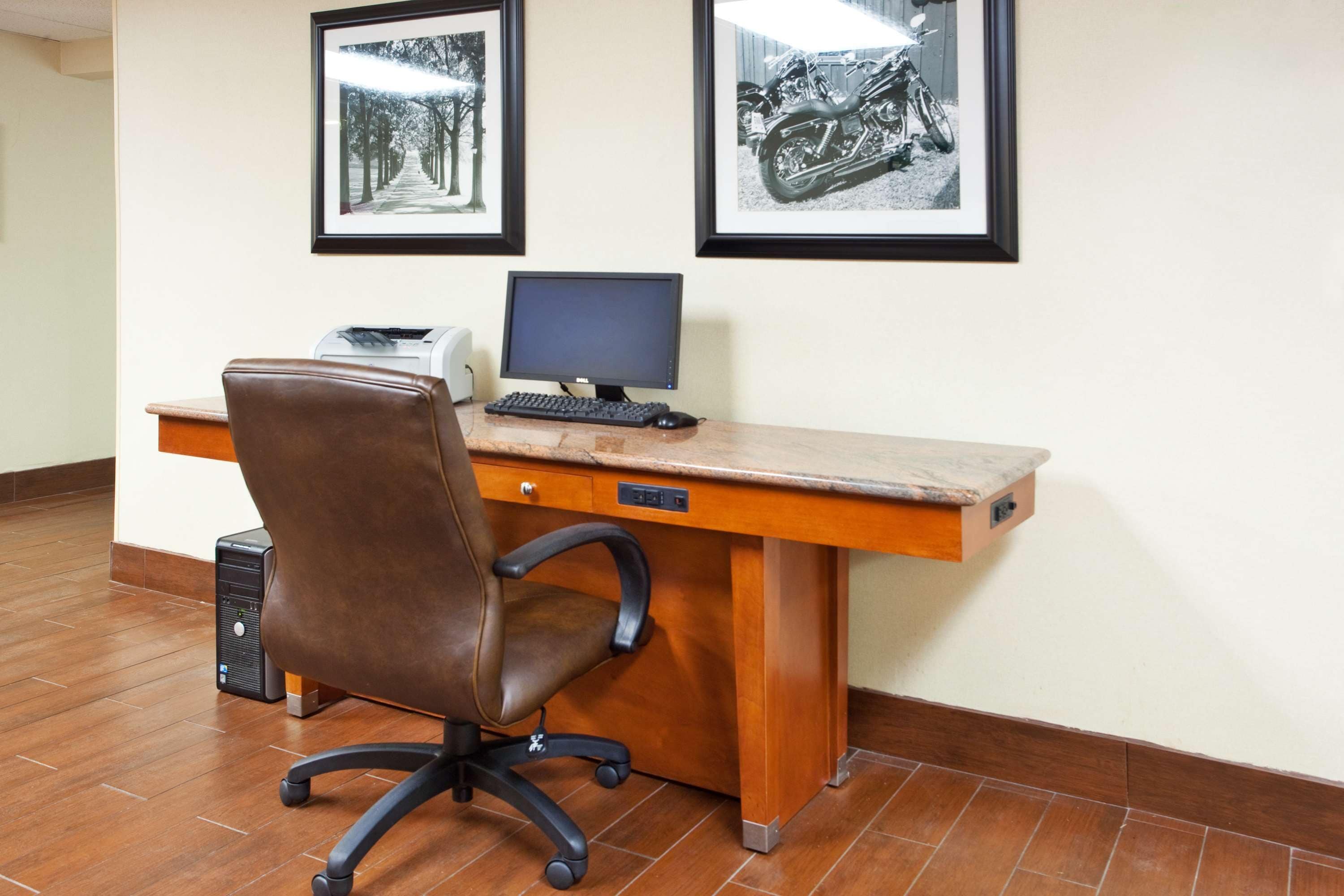 two queen beds | business centre