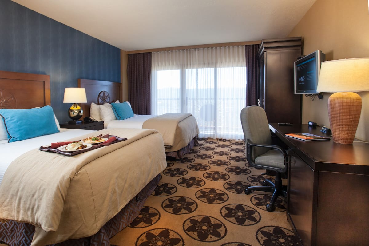 Suite, 2 Queen Beds
