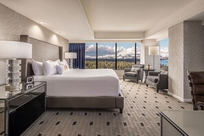 Ropa de cama de alta calidad y escritorio 