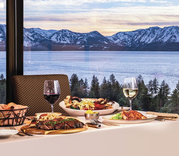 4 restaurants, breakfast, lunch, dinner served; American cuisine