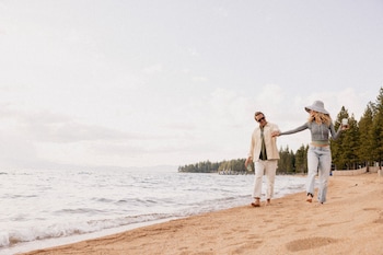 Lake at Caesars Republic Lake Tahoe - A Caesars Rewards Destination