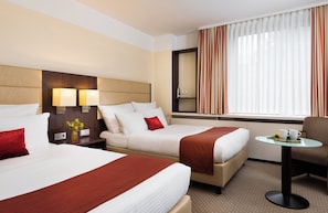 1 bedroom, in-room safe, desk, iron/ironing board