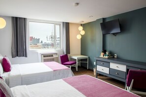 豪華客房, 2 張標準雙人床 | 房內夾萬、書桌、遮光窗簾/窗簾、隔音