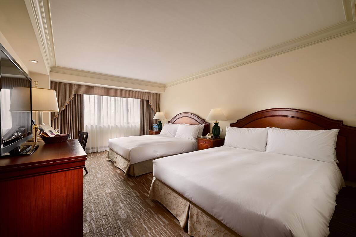  Deluxe Double Twin | 1 bedroom, minibar, in-room safe, desk
