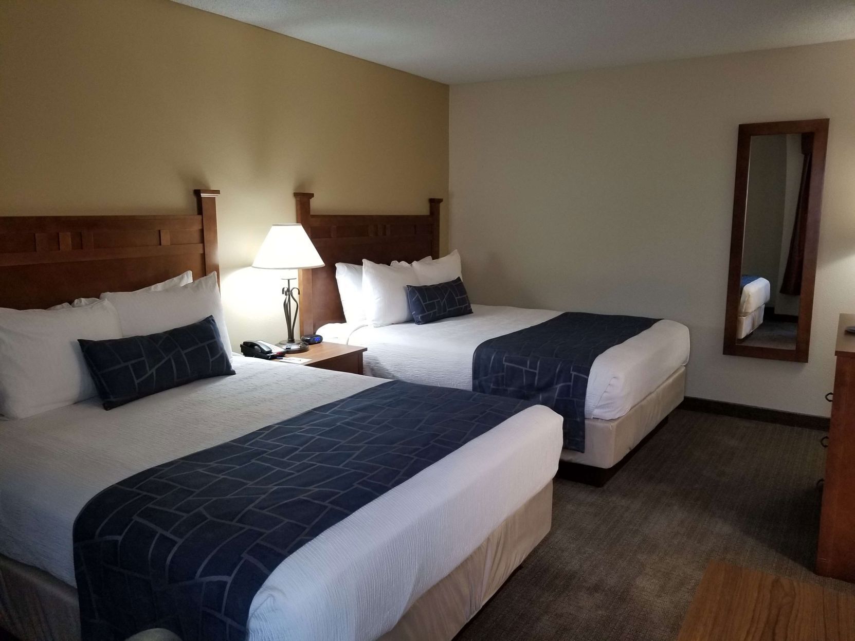 Desk, laptop workspace, iron/ironing board, free WiFi