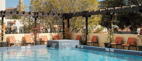 Outdoor pool, open 6:30 AM to 8:00 PM, pool loungers