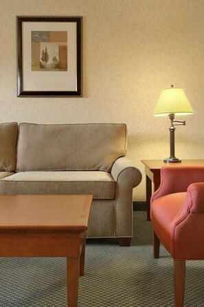 Premium bedding, pillow-top beds, in-room safe, desk