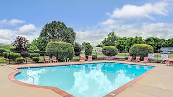 Seasonal outdoor pool