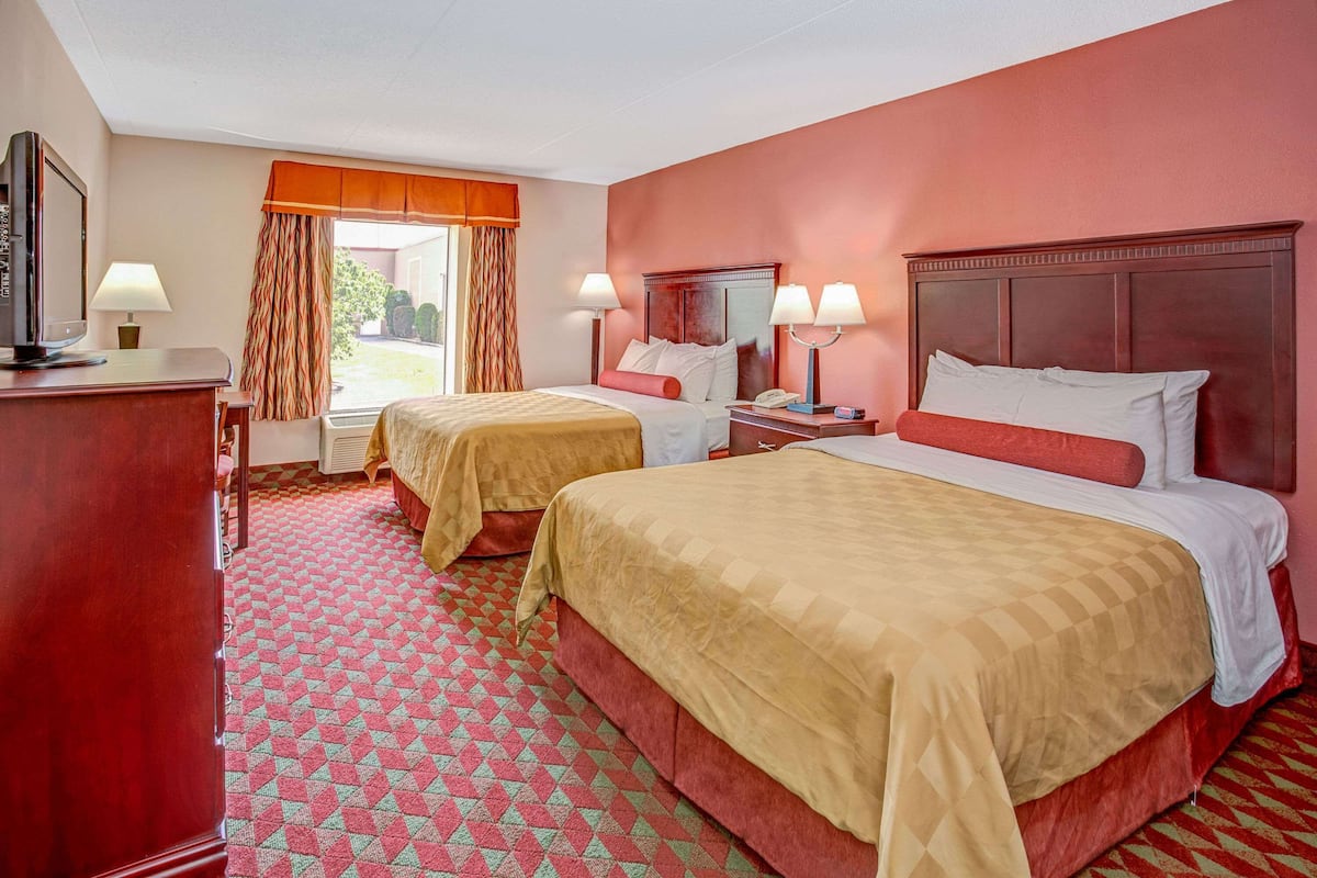 Room, 2 Queen Beds, Accessible, Non Smoking | Iron/ironing board, free cribs/infant beds, rollaway beds, free WiFi