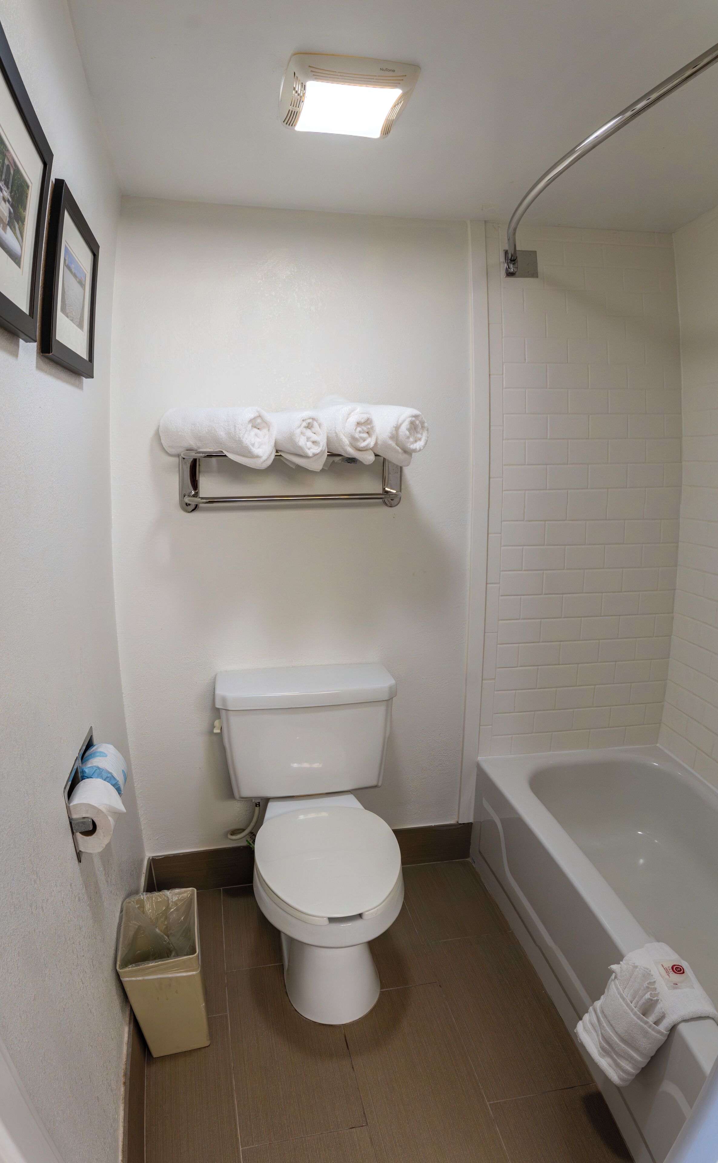 combined shower/bathtub, free toiletries, hair dryer, towels