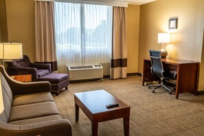 Suite, Multiple Beds, Non Smoking | In-room safe, desk, laptop workspace, iron/ironing board