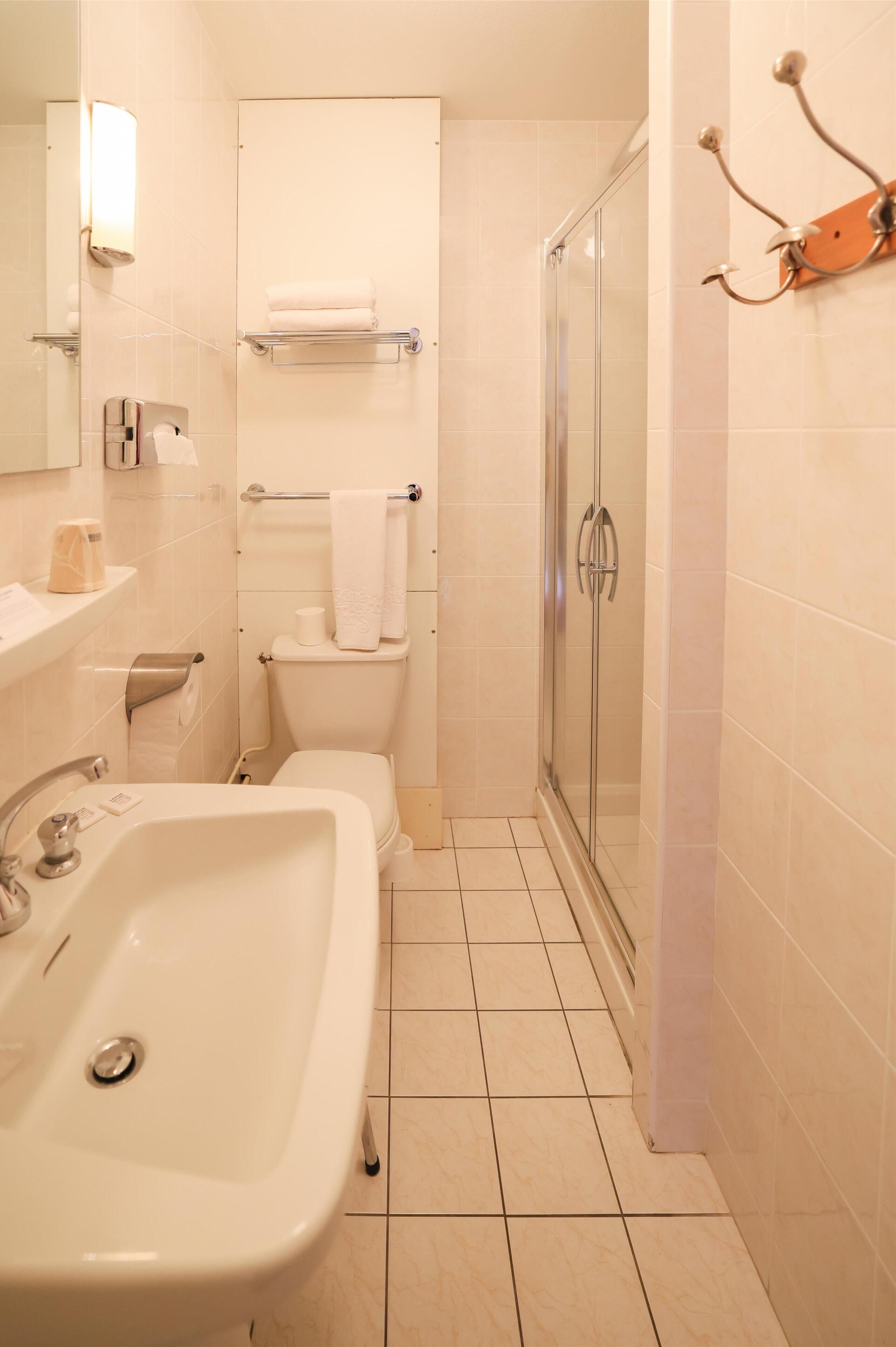 Ducha del cuarto de baño