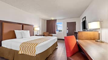 Standard Room, 1 King Bed | Iron/ironing board, free cribs/infant beds, rollaway beds, free WiFi