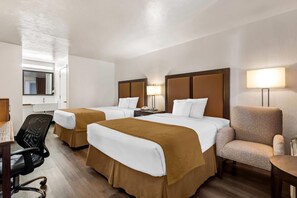 Room, 2 Queen Beds, Accessible, Non Smoking (Mobility Bathtub w/Grab Bars) | Iron/ironing board, free cots/infant beds, rollaway beds, free WiFi - Travelodge by Wyndham Page, View of Lake Powell (Page)