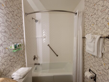 Holiday Inn Asheville East Blue Ridge PKWY, an IHG Hotel - Image 34