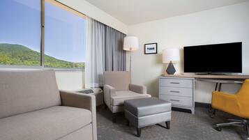 Ropa de cama hipoalergénica y escritorio