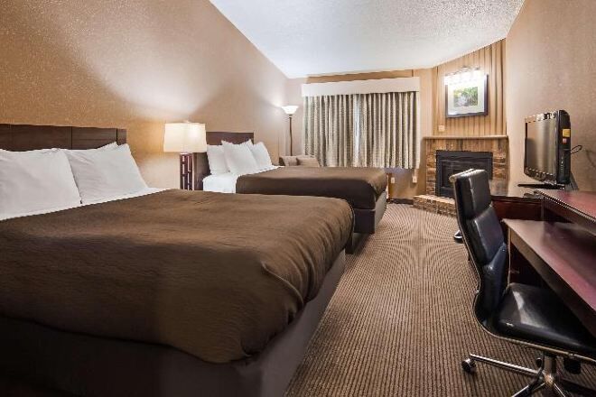 In-room safe, desk, laptop workspace, blackout drapes