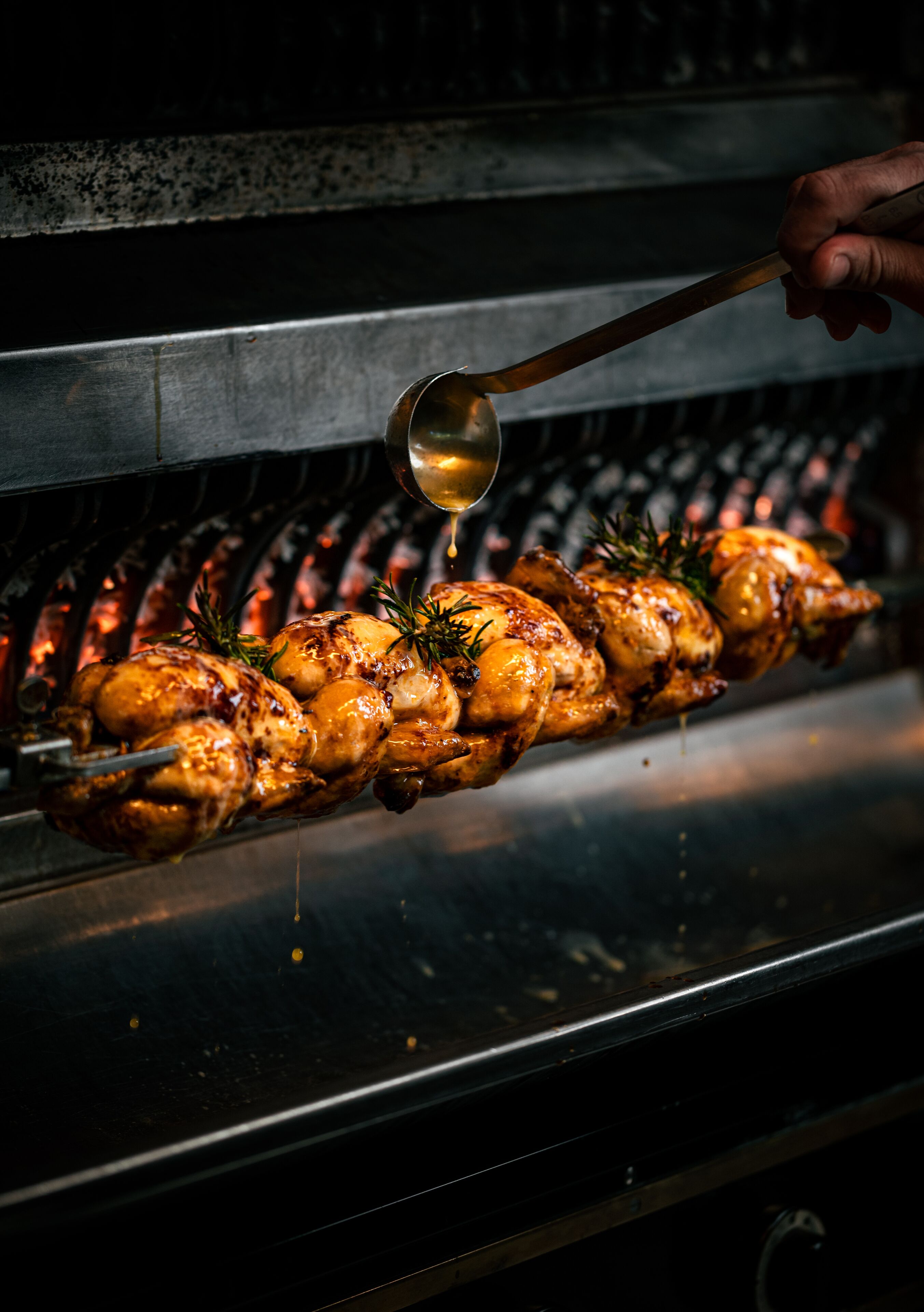 2 restaurants, breakfast, lunch, dinner served; french cuisine