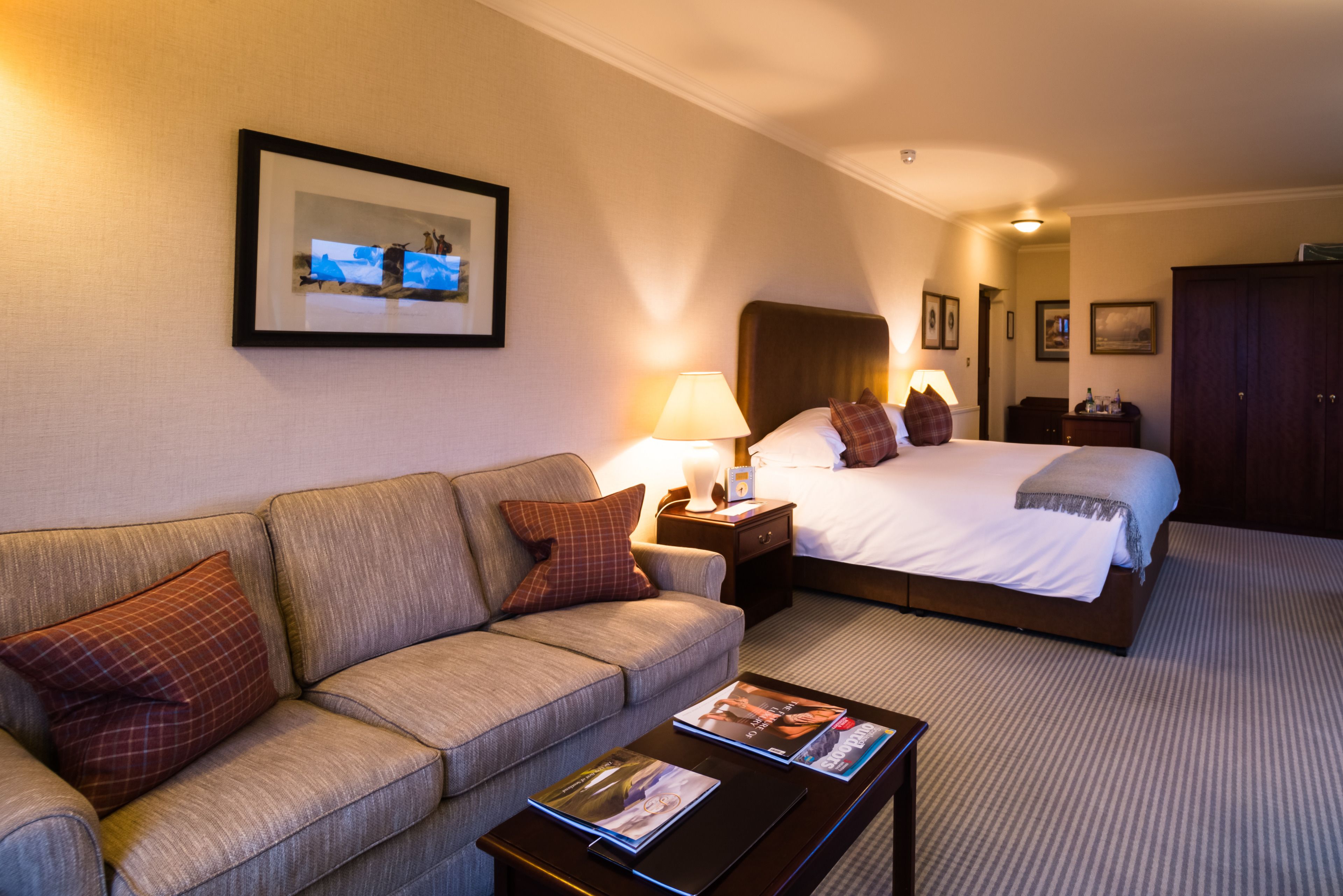 executive room | premium bedding, select comfort beds, in-room safe