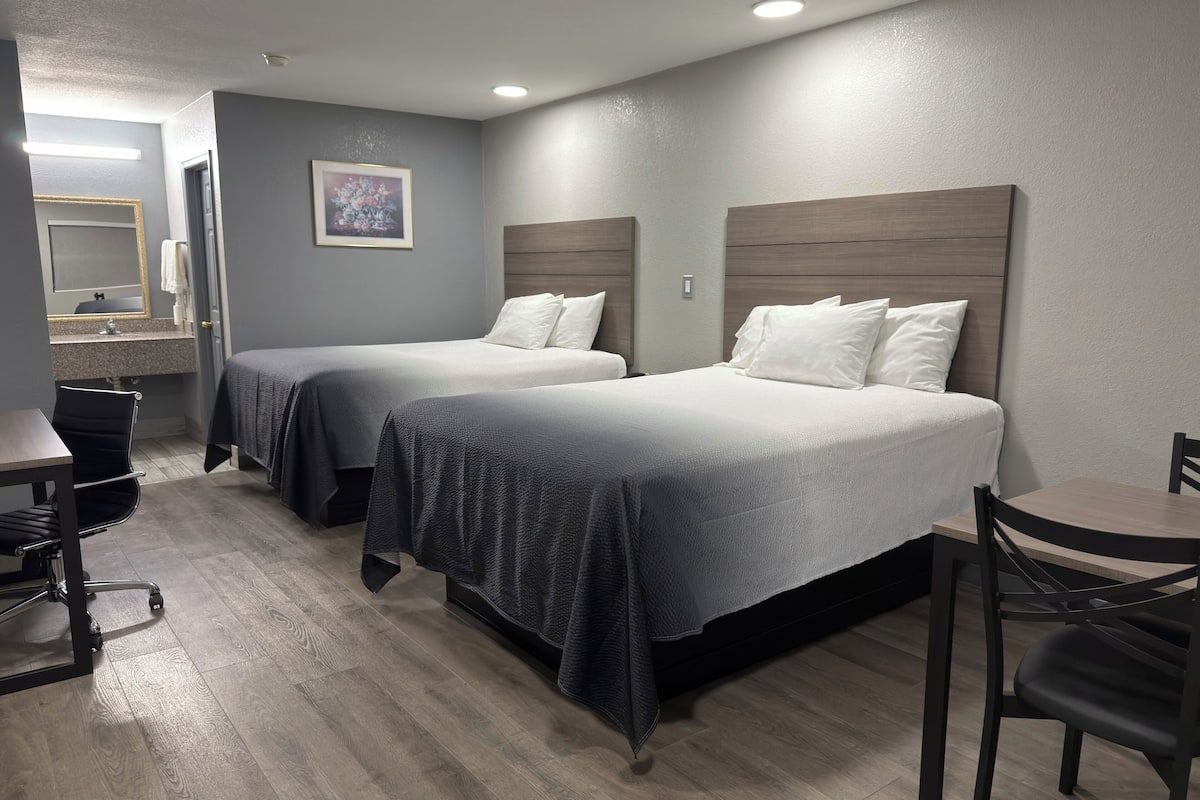 Room, 2 Queen Beds, Smoking | Desk, iron/ironing board, rollaway beds, free WiFi