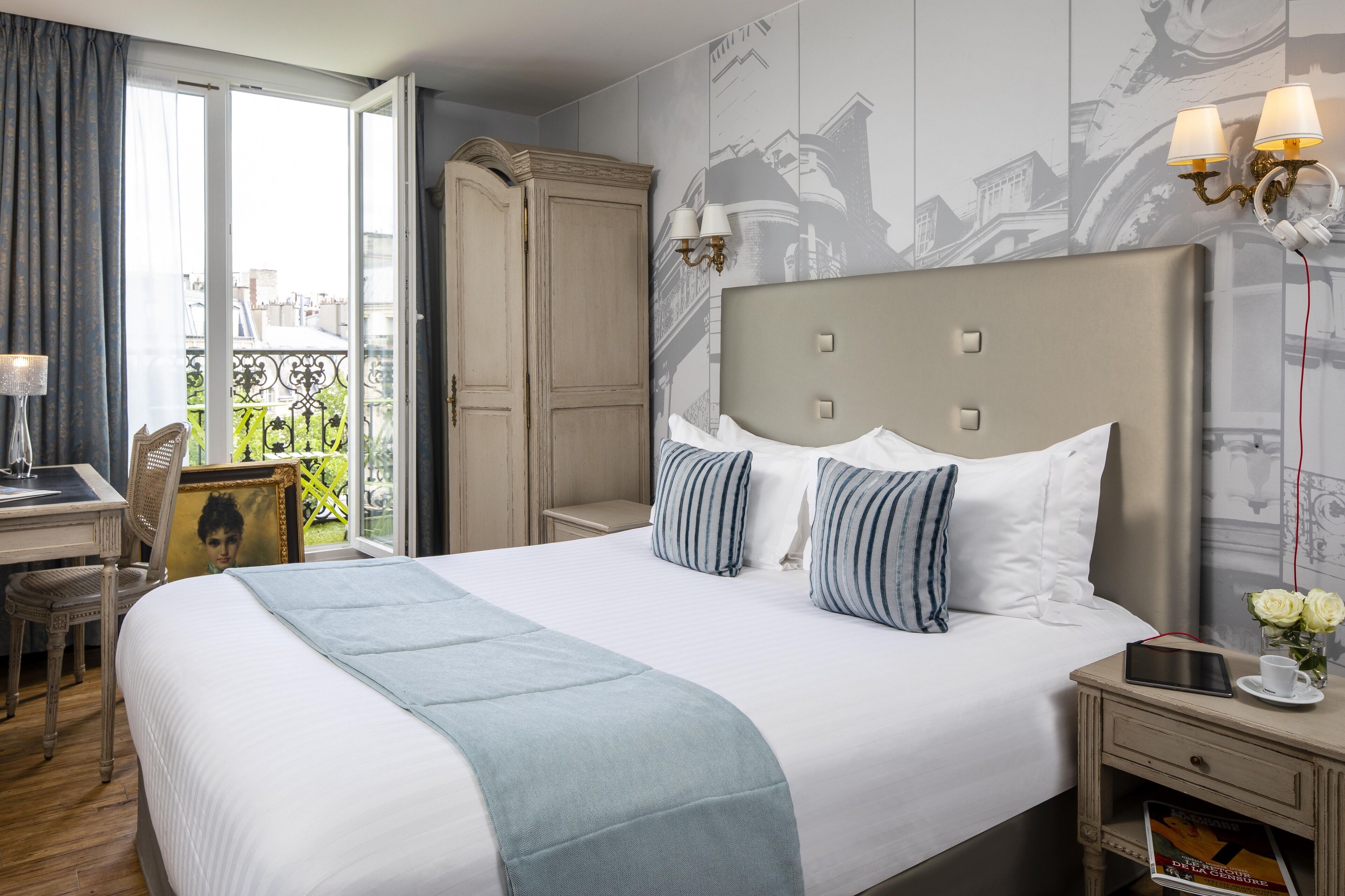 Photo - Hotel Plaza Elysées