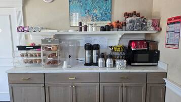 Free continental breakfast